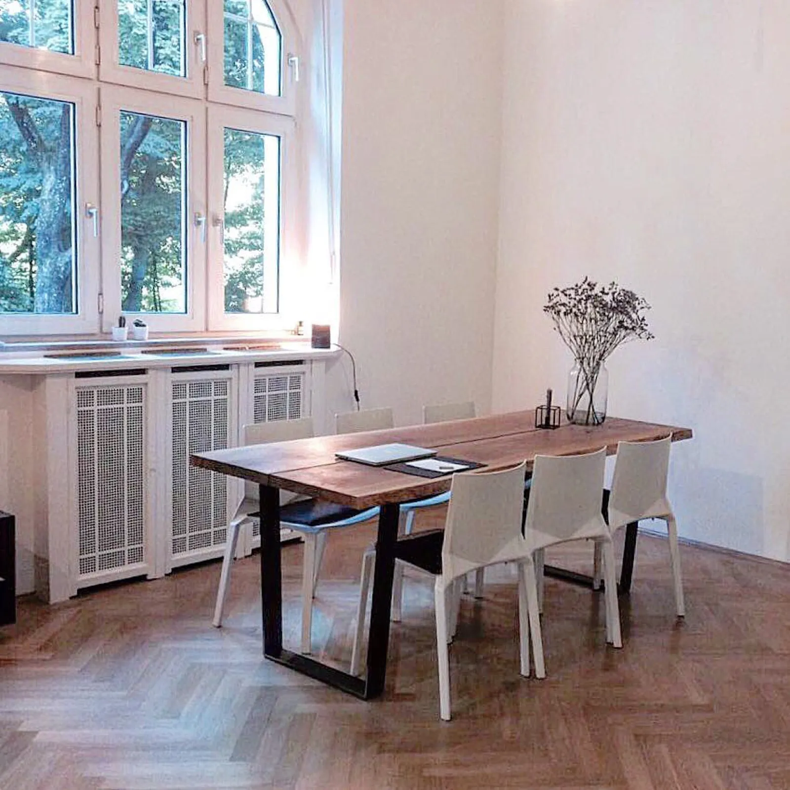 Tisch für 6 Personen