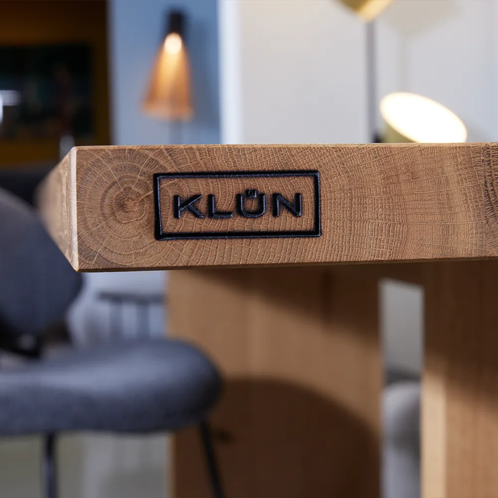 Ein Schreibtisch, der Ideen Raum gibt